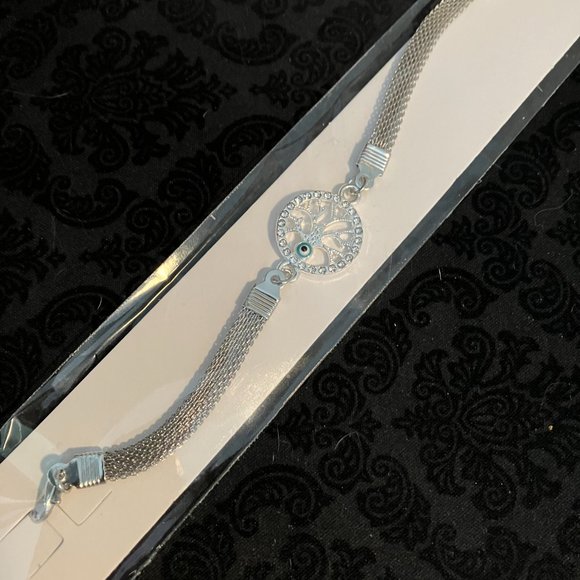 NWOT Rhinestone Tree of Life Bracelet Jewelry Charm - Picture 4 of 4